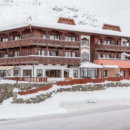 Hotel Garni Pirchhuett Обергургль Екстер'єр фото